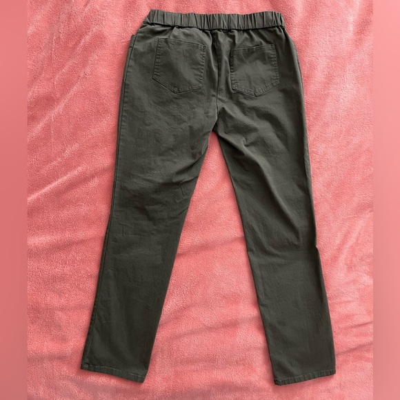 The nines by HATCH maternity pants, size 2, olive green, NWOT - Picture 2 of 5